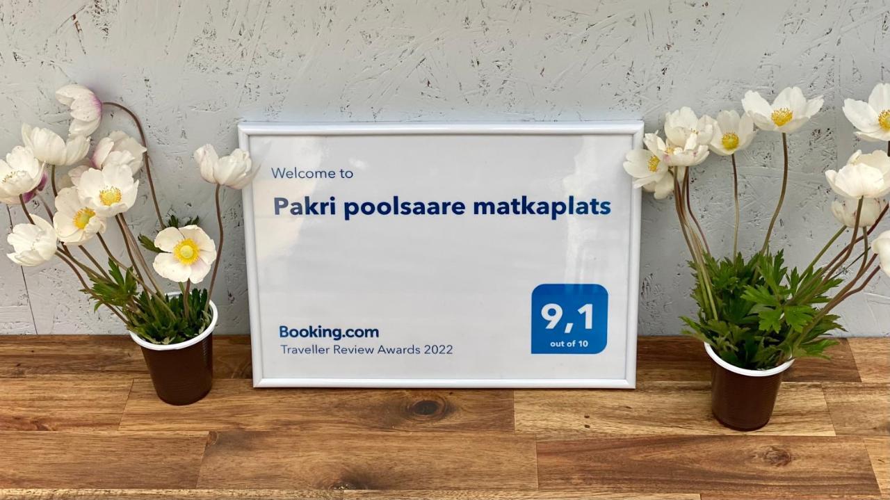 Готель Pakri Poolsaare Matkaplats Палдіскі Екстер'єр фото